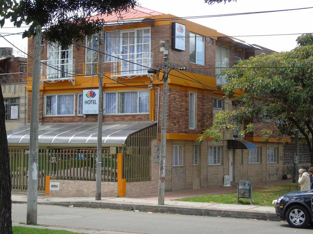 Hotel Casa Santa Isabel Bogota Buitenkant foto